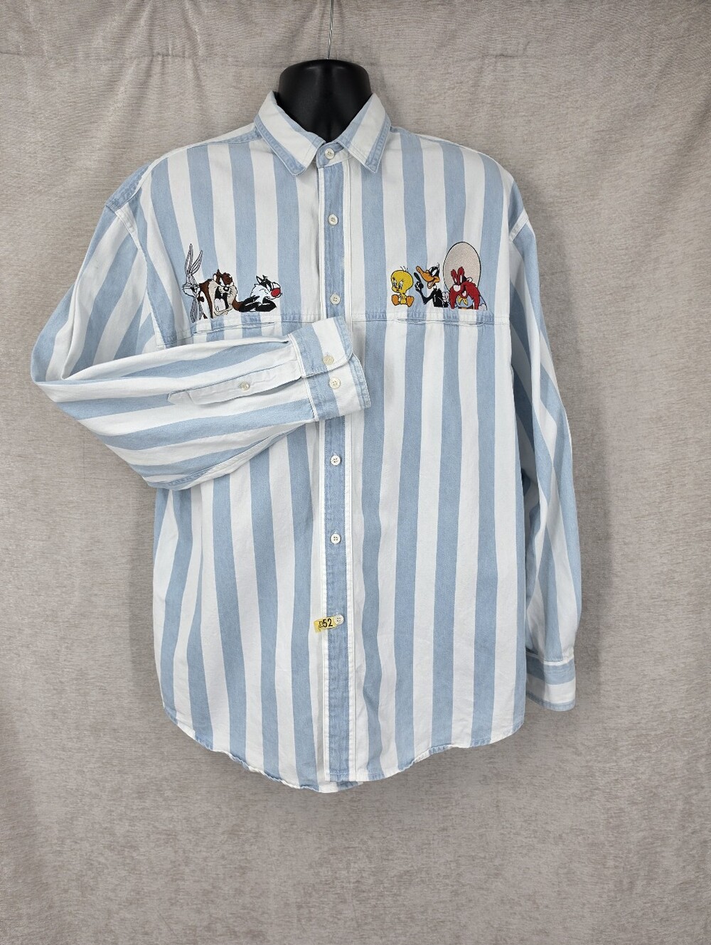 Looney Tunes Vintage Embroidered Button Down Shirt Warner Bros